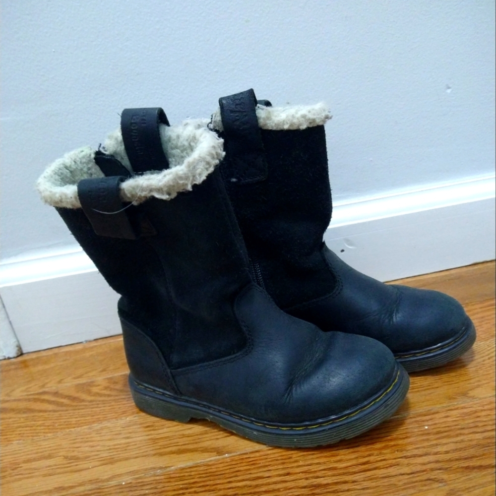 Dr Martens Juney boots